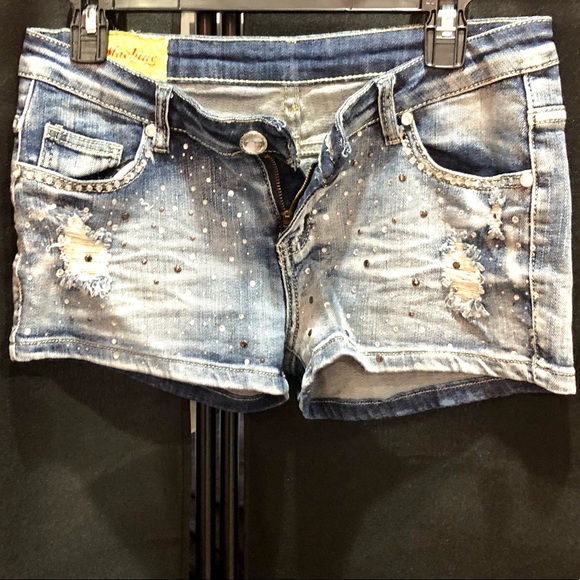 MACHINE POUR NEUF MODE Womens/junior Distressed Embellished Jean shorts sizeL - Picture 12 of 13